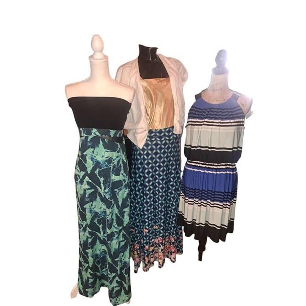 Spring Sale! Lot 32 Size Large - 2 dresses and 1 skirt-tank-sweater